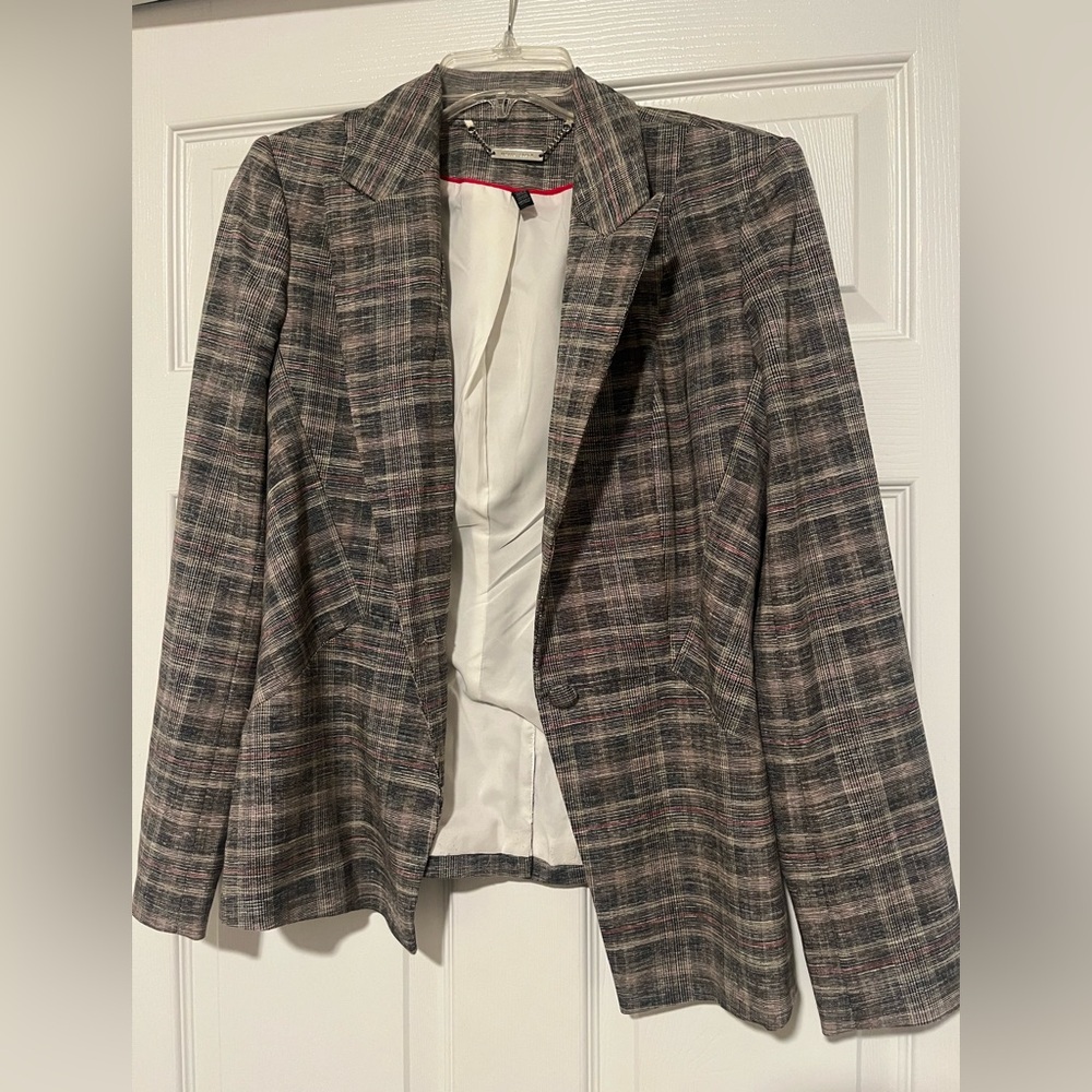 White House Black Market Gray Plaid Blazer 3 piece suit skirt and pants